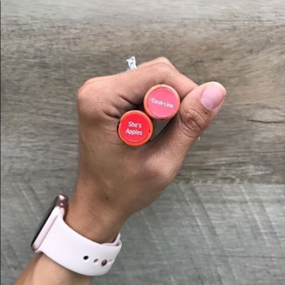 She’s Apples and Coral-Lina LipSense - Picture 1 of 3
